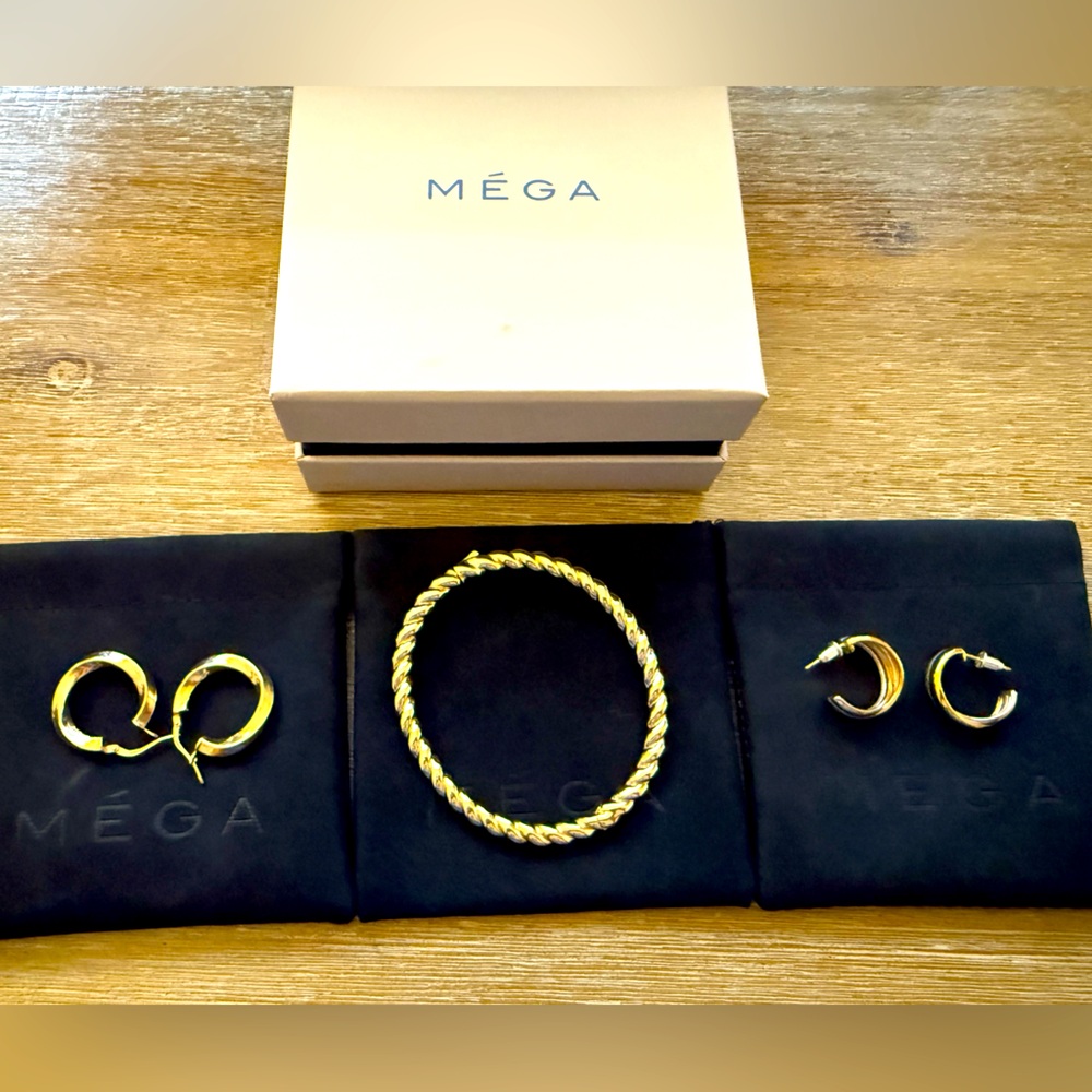 MEGA Jewelry NWOT
